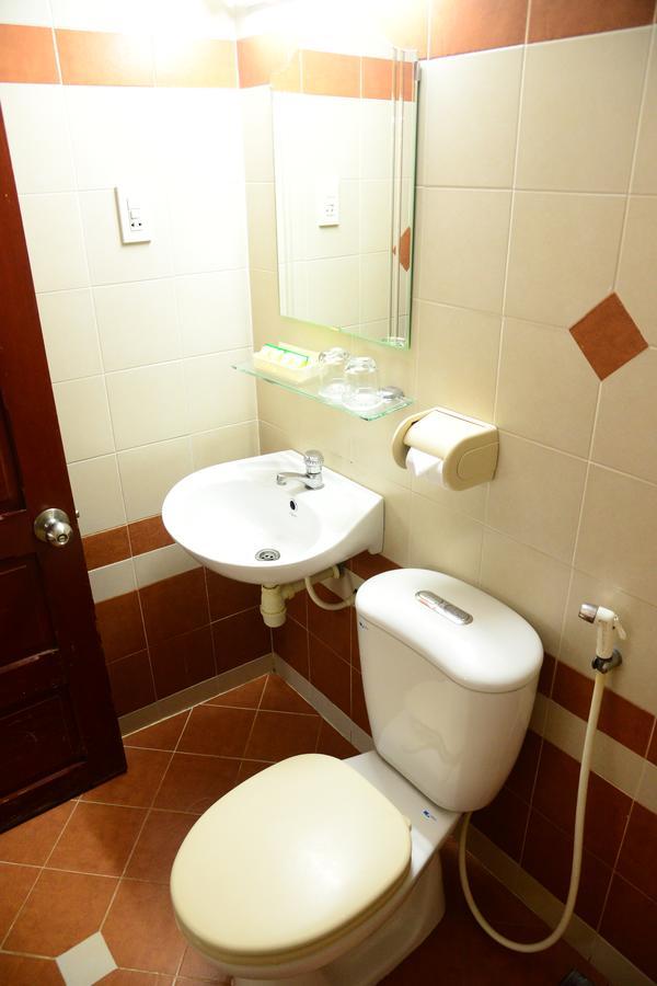 Hotel 199 Кан То Екстериор снимка