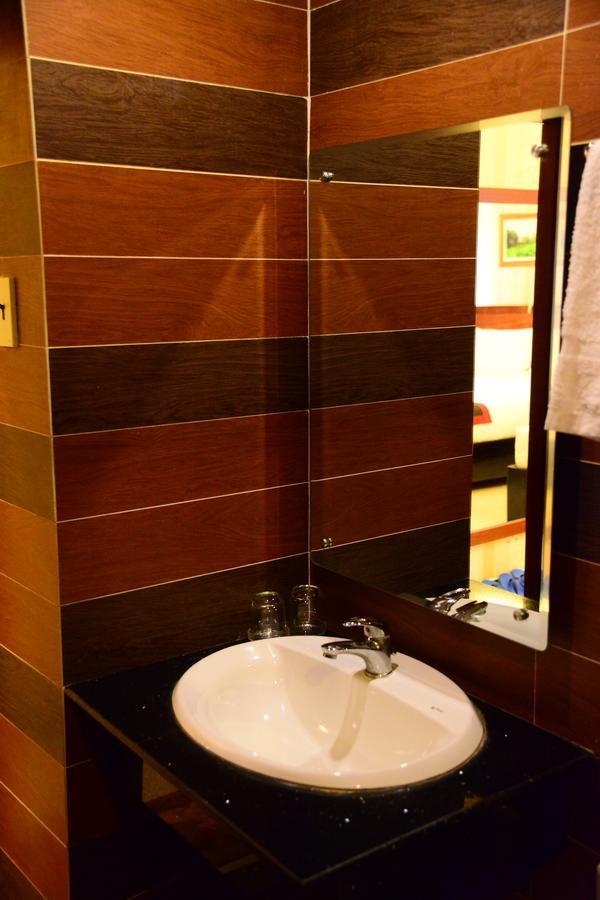 Hotel 199 Кан То Екстериор снимка